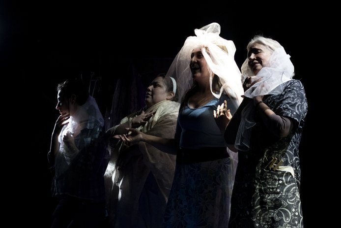 Tres Marías y una Rosa