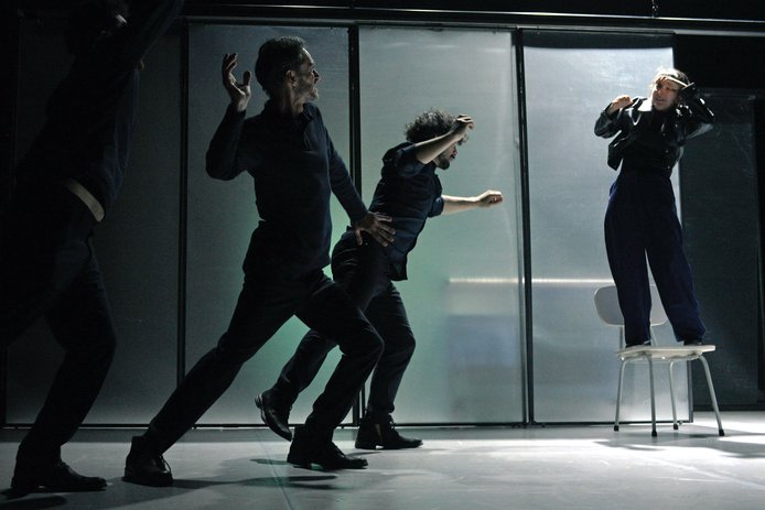 © Gustavo Castagnello