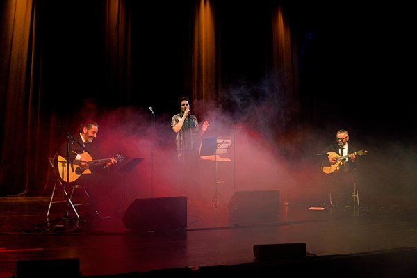  Opción para IG 2 y Flyer Fado al sur del Mundo (Foto de Miguel Cendoya)