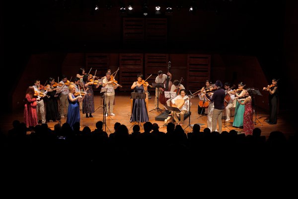  P1094832.MOV.05_44_29_05.Imagen fija001.jpg