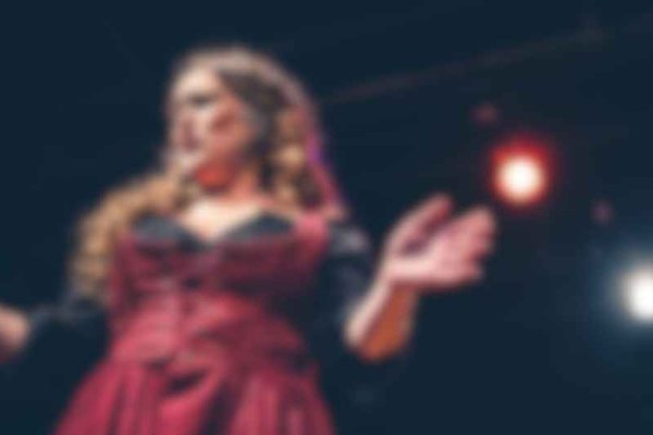  Portadamundo opera