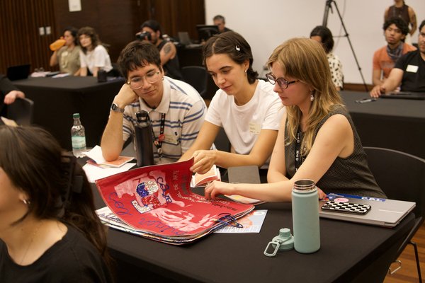  coloquio estudios conversatorio (17).jpeg